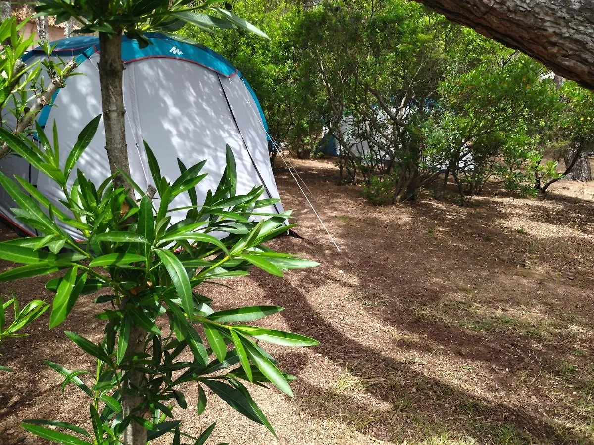 La Pineta Fronte Mare Luxe tent Fort Village
